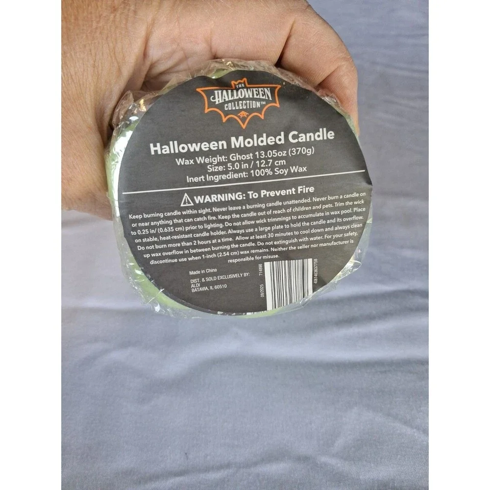Halloween Decorative Green Ghost Soy Wax Candle NEW In Package